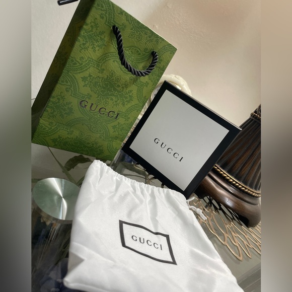 Gucci - Picture 8 of 9